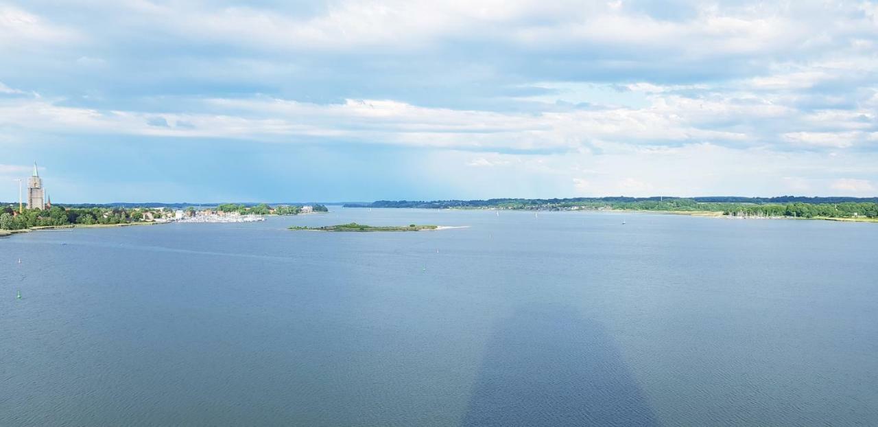 Ostseefjord-Schlei-Blick Im Wikingturm Шлезвиг Экстерьер фото